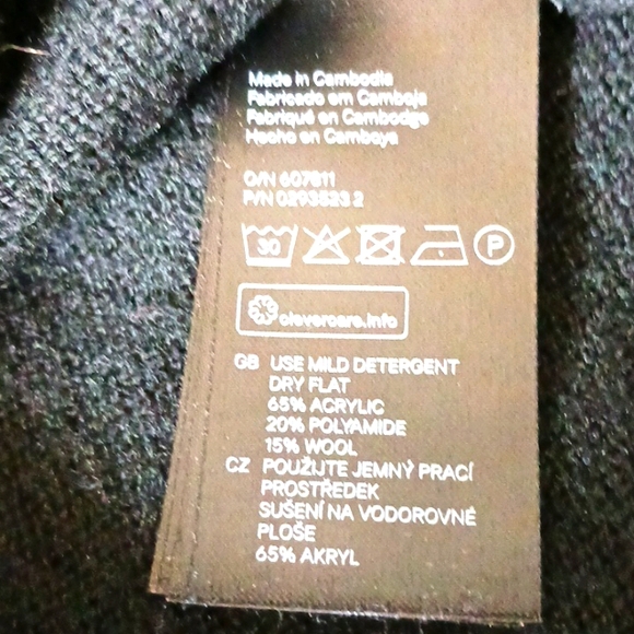 H&M Black Sweater - Size S - Picture 5 of 6